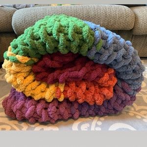 Rainbow chunky blanket